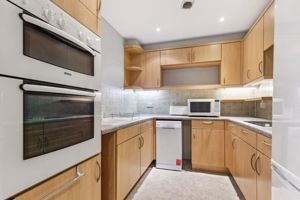 KITCHEN- click for photo gallery